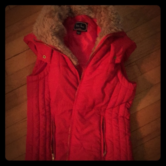 🧣 - Picture 1 of 3